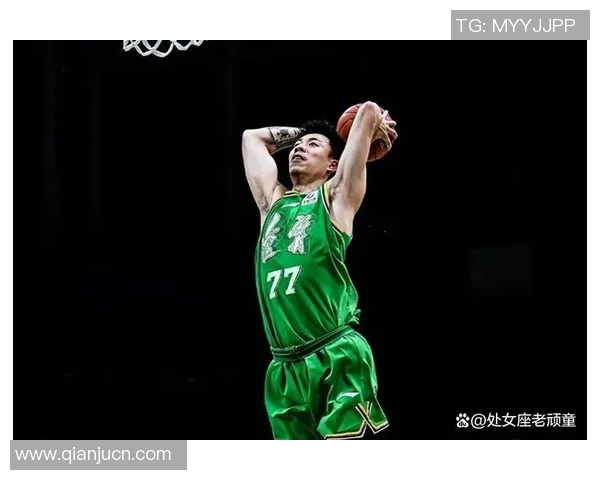 组图:上海大鲨鱼打败吉林 张镇麟打破上篮